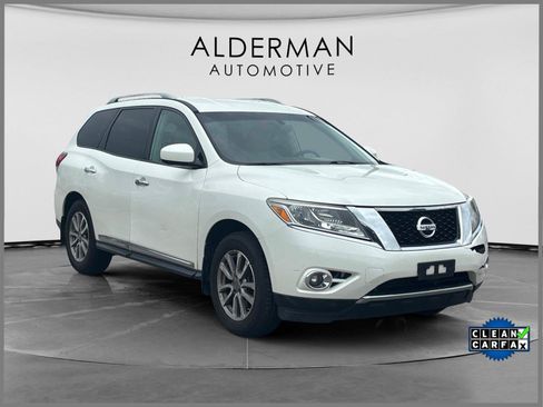 Used 2016 Nissan Pathfinder SL w/ SL Tech Package AWD/4WD image 1