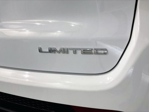 Used 2022 Jeep Compass Limited AWD/4WD image 28