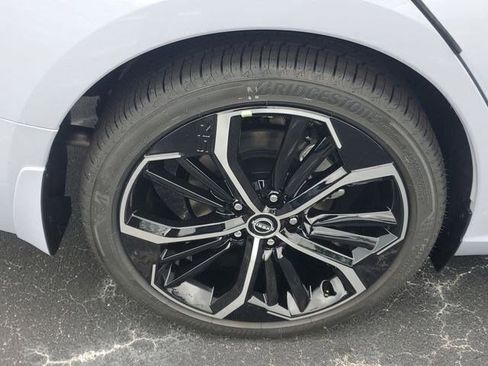 New 2026 Nissan Altima 2.5 SR FWD image 5