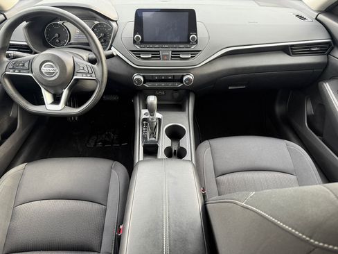 Used 2022 Nissan Altima 2.5 SV image 19