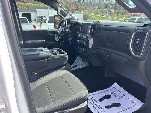 Used 2022 GMC Sierra 2500 SLE AWD/4WD image 7
