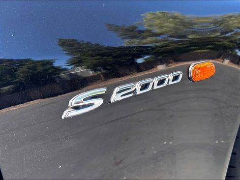 Used 2000 Honda S2000 image 11