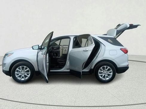 Used 2019 Chevrolet Equinox LT AWD/4WD image 11