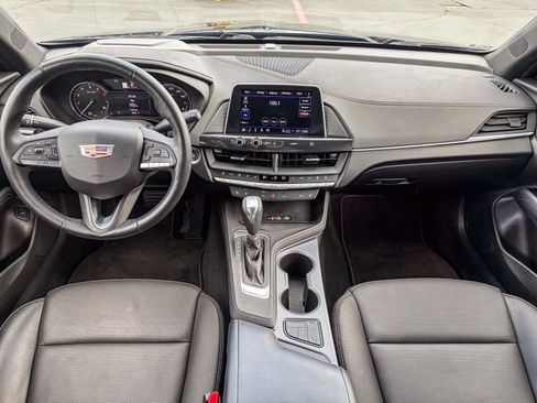 Used 2021 Cadillac CT4 Premium Luxury RWD image 11