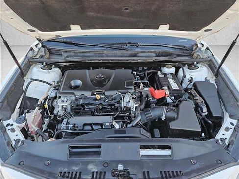 Used 2019 Toyota Camry XSE image 25