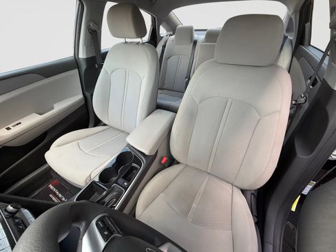 Used 2019 Hyundai Sonata SE FWD image 13
