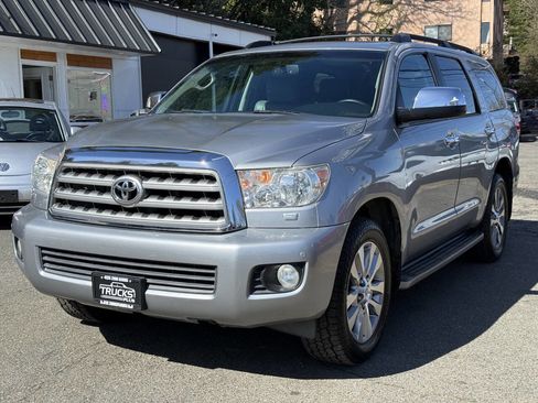 Used 2013 Toyota Sequoia Limited image 1