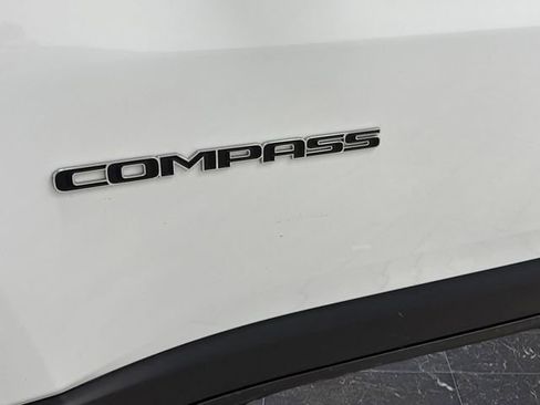 Used 2024 Jeep Compass Limited image 32