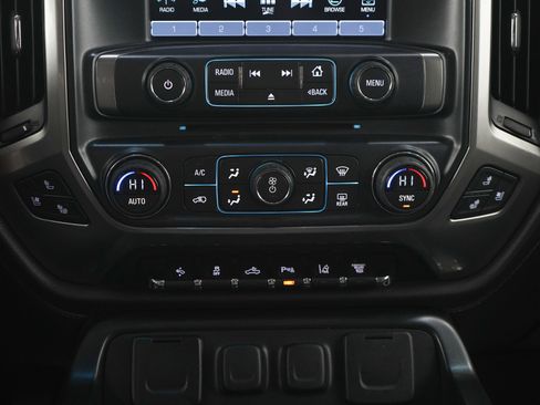 Used 2016 Chevrolet Silverado 2500 LTZ w/ Duramax Plus Package AWD/4WD image 19