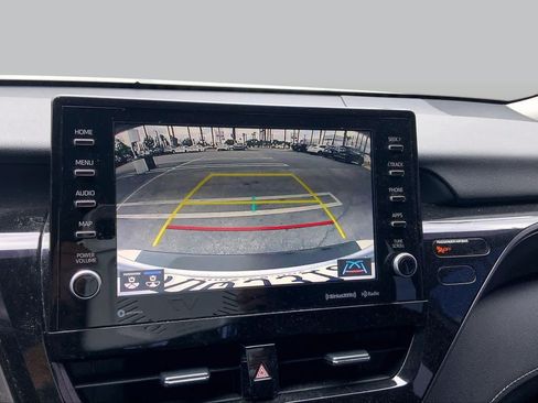 Used 2022 Toyota Camry XSE FWD image 25