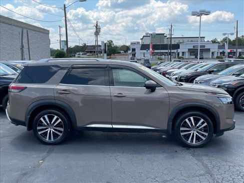 Certified 2024 Nissan Pathfinder Platinum w/ Cargo Package FWD image 2