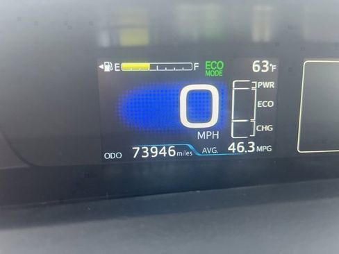 Used 2021 Toyota Prius image 14