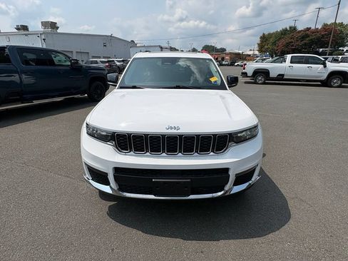 Used 2021 Jeep Grand Cherokee L Limited AWD/4WD image 5