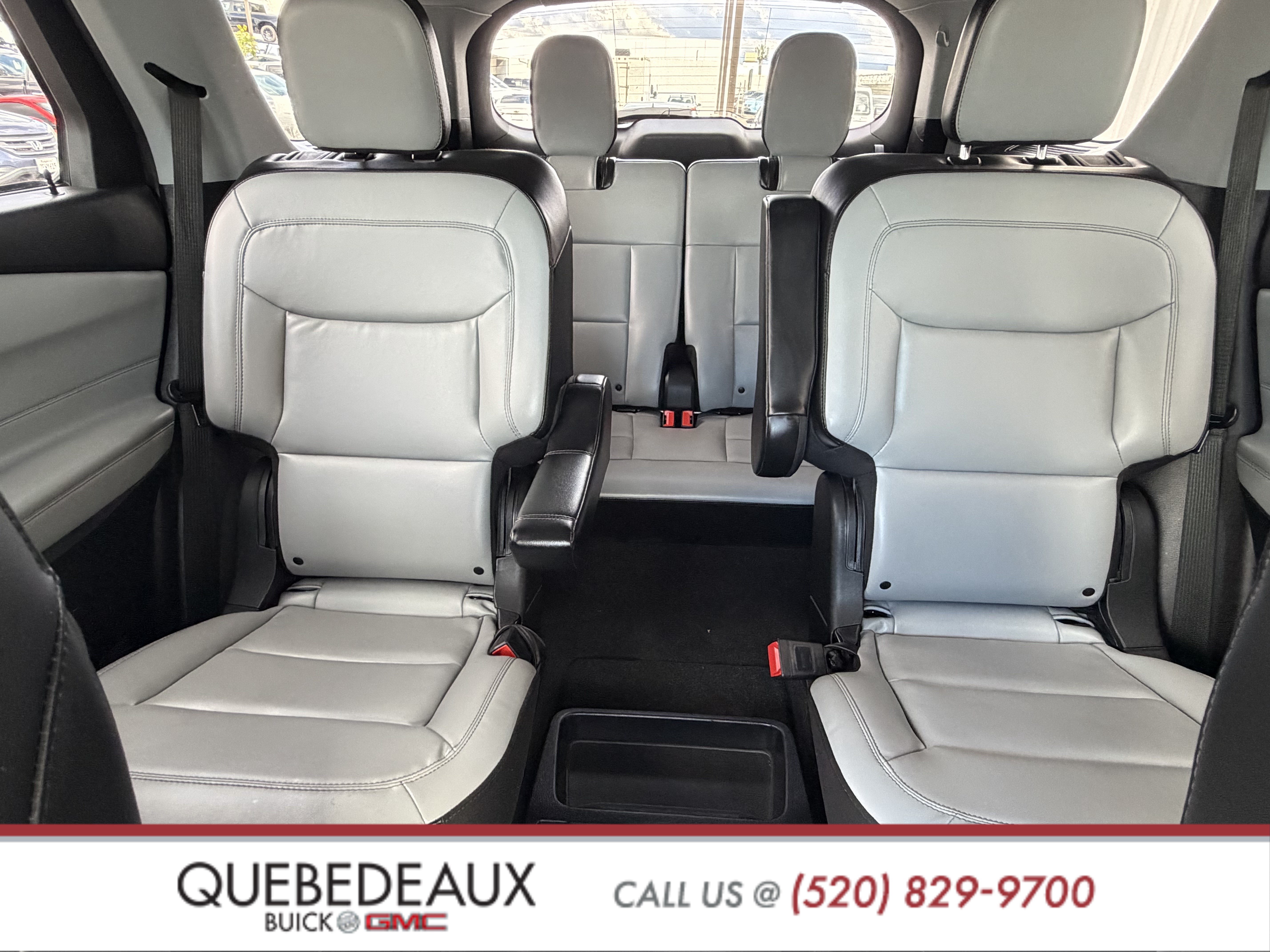 Used 2021 Ford Explorer XLT w/ Equipment Group 202A AWD/4WD image 16