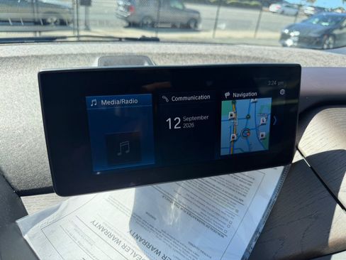 Used 2019 BMW i3 RWD image 22