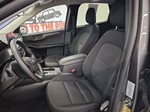 Used 2025 Ford Escape Active FWD image 10