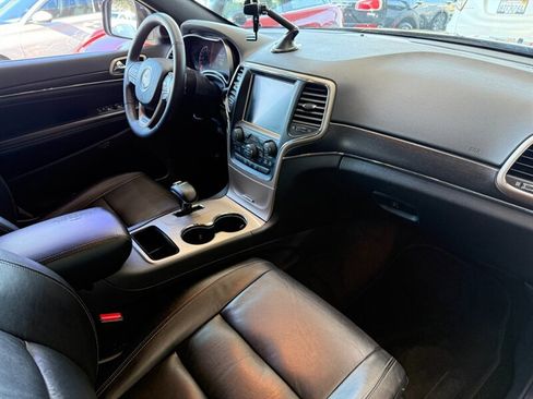 Used 2015 Jeep Grand Cherokee Limited image 27