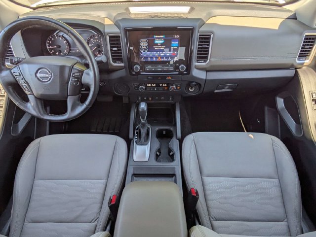 Used 2024 Nissan Frontier SV w/ SV Convenience Package RWD image 17