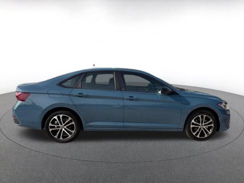 Used 2025 Volkswagen Jetta Sport FWD image 16