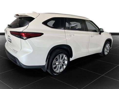 Used 2020 Toyota Highlander Limited AWD/4WD image 5