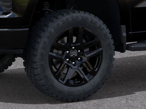 New 2026 Chevrolet Silverado 1500 Custom Trail Boss w/ LPO, Dark Essentials Package AWD/4WD image 9