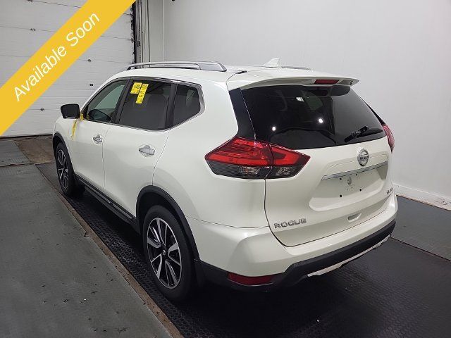 Used 2017 Nissan Rogue SL AWD/4WD image 3