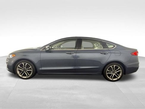 Used 2019 Ford Fusion SEL FWD image 5
