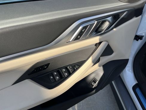 Used 2026 BMW i4 eDrive40 w/ Premium Package image 19