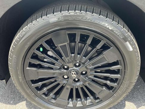 New 2025 Hyundai Santa Fe Calligraphy image 14