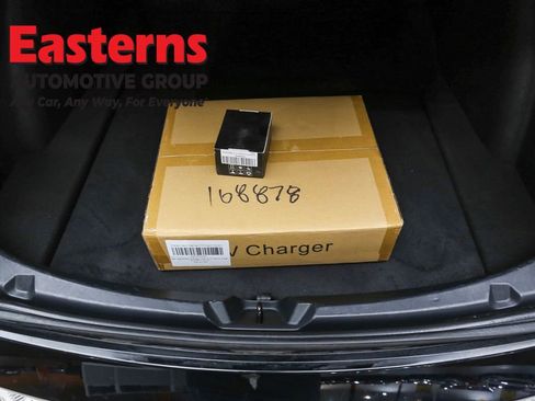 Used 2023 Tesla Model 3 Standard Range RWD image 9