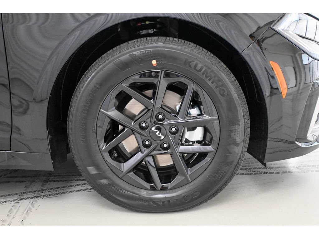 New 2026 Kia K5 LXS FWD image 8