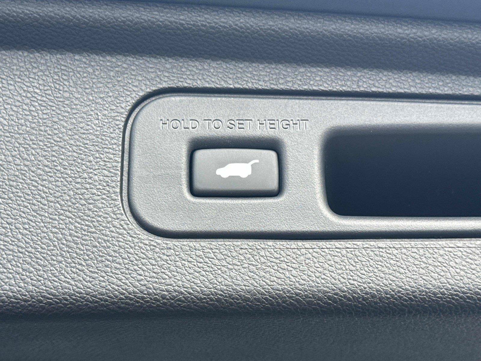 Certified 2026 Honda Odyssey Touring image 13