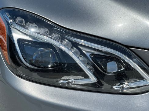 Used 2015 Mercedes-Benz E 350 4MATIC Sedan image 10