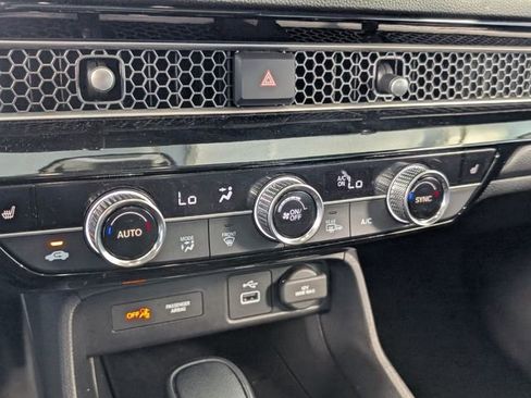 Used 2022 Honda Civic EX image 19