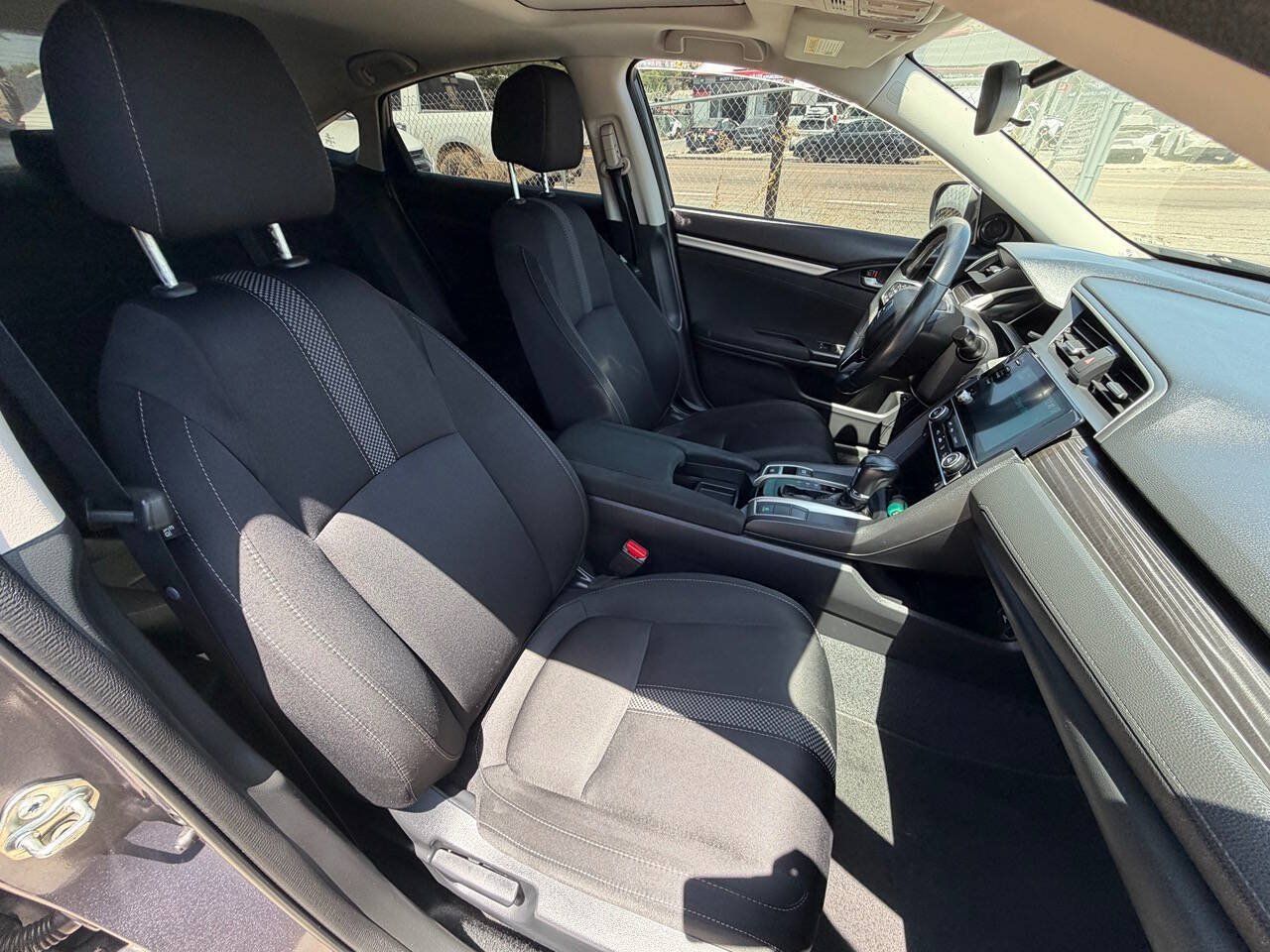 Used 2020 Honda Civic EX image 9