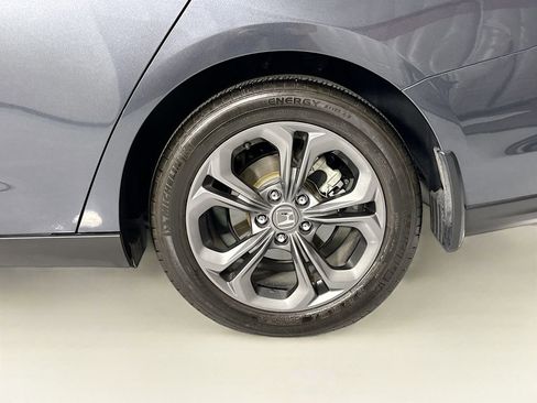 Used 2023 Honda Accord EX image 31
