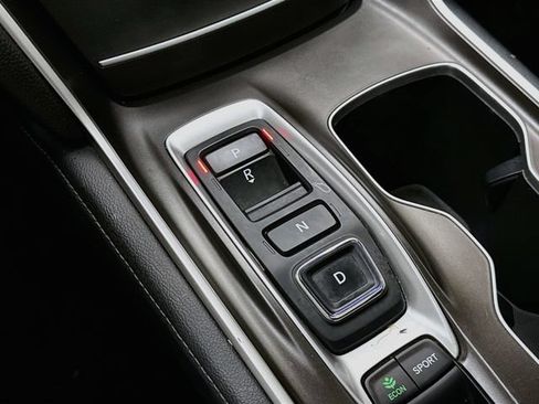 Used 2022 Honda Accord Touring image 17