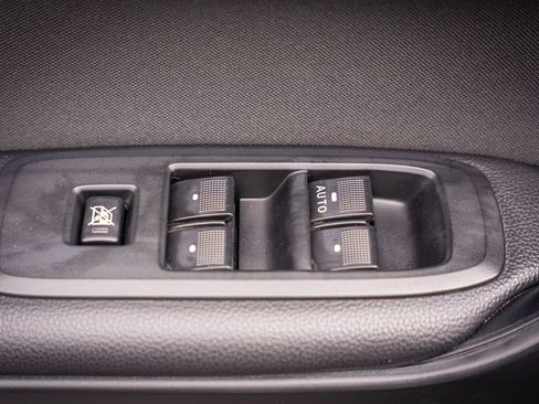 Used 2020 Ford Ranger XLT w/ Equipment Group 302A Luxury image 16