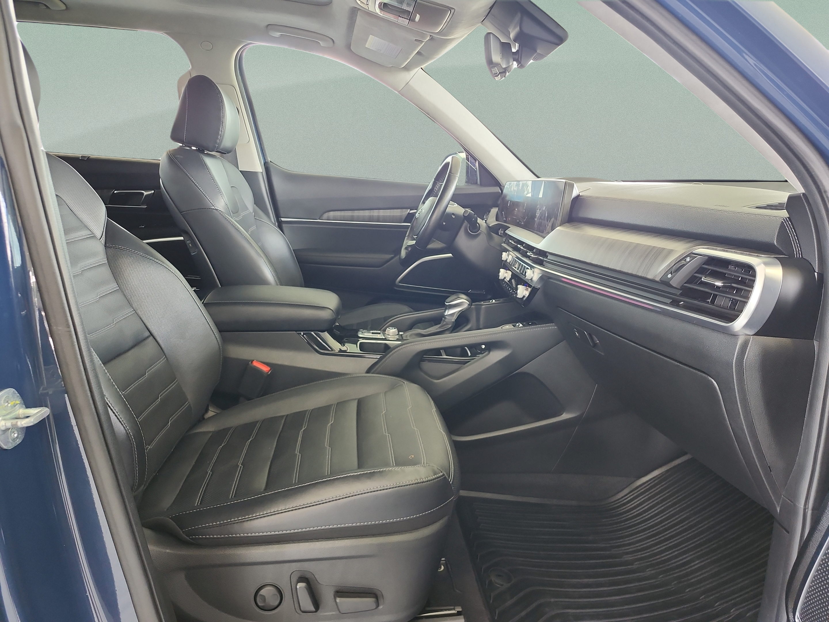 Used 2023 Kia Telluride SX Prestige AWD/4WD image 20