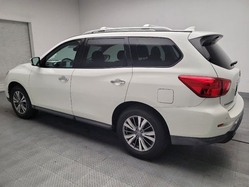 Used 2020 Nissan Pathfinder SV FWD image 3