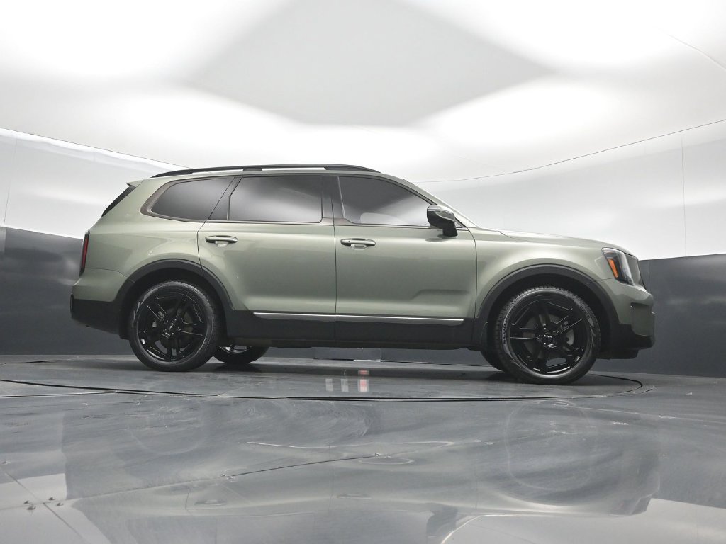 Used 2023 Kia Telluride EX X-Line AWD/4WD image 46