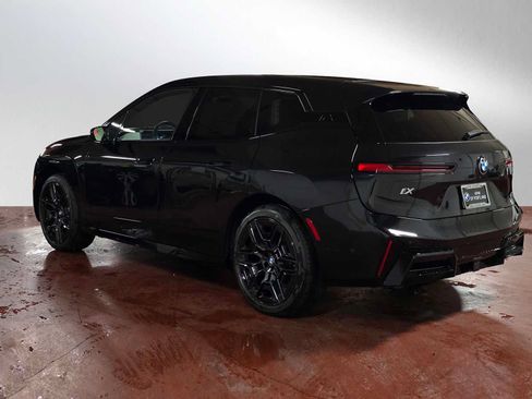 Used 2026 BMW iX xDrive60 w/ M Sport Package AWD/4WD image 5