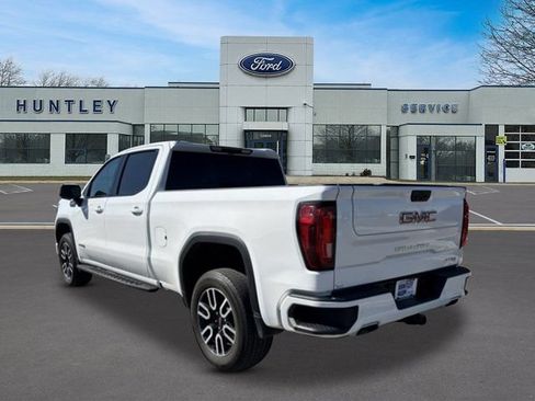 Used 2024 GMC Sierra 1500 AT4 w/ Technology Package AWD/4WD image 6