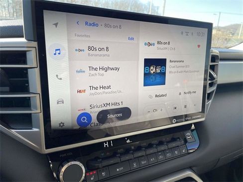 Used 2023 Toyota Tundra Limited image 28