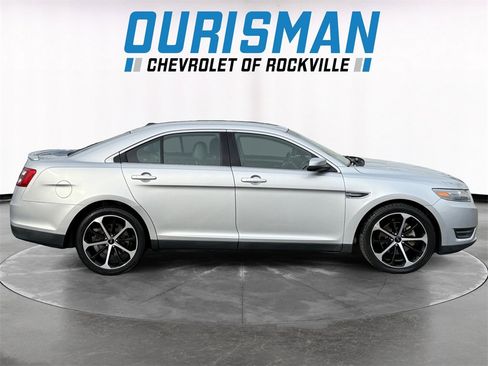 Used 2014 Ford Taurus SEL w/ Equipment Group 201A image 7