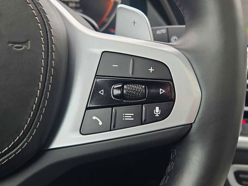 Used 2023 BMW X5 xDrive40i w/ M Sport Package image 22