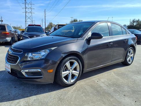 Used 2016 Chevrolet Cruze LT image 19