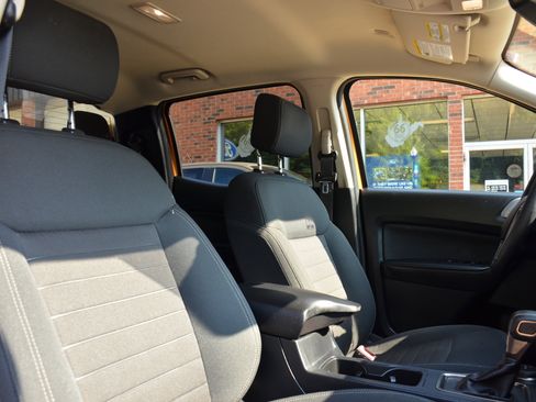 Used 2019 Ford Ranger XLT w/ FX4 Off-Road Package image 26