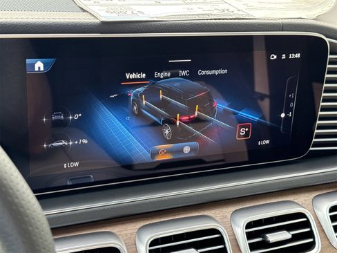 New 2026 Mercedes-Benz GLE 53 AMG Base image 33