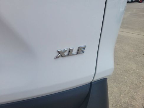 Certified 2025 Toyota RAV4 XLE FWD image 10